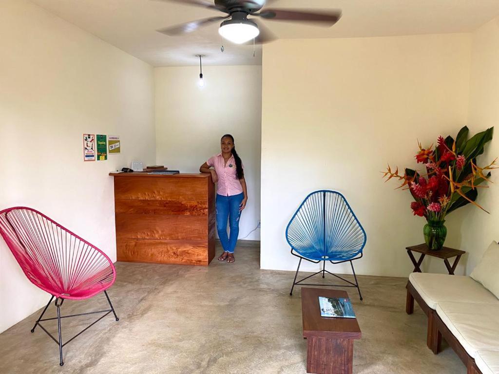 El Hostel Del Patio Tortuguero Eksteriør billede