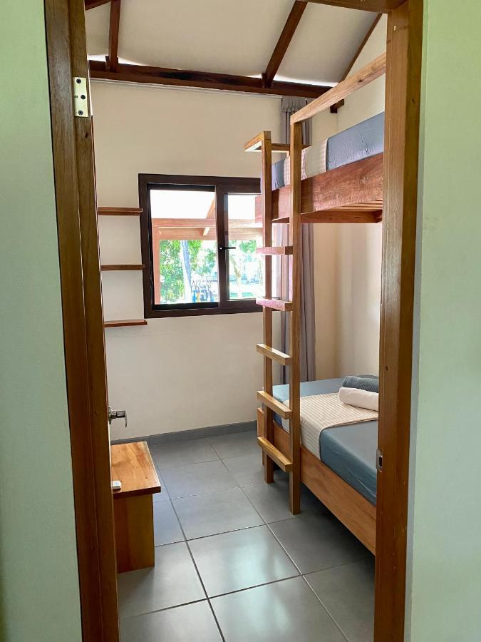 El Hostel Del Patio Tortuguero Eksteriør billede