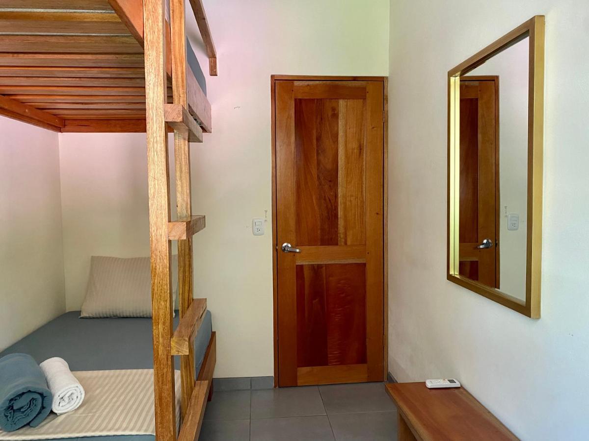 El Hostel Del Patio Tortuguero Eksteriør billede